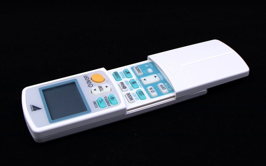 REMOTE CONTROLLER ARC433B47